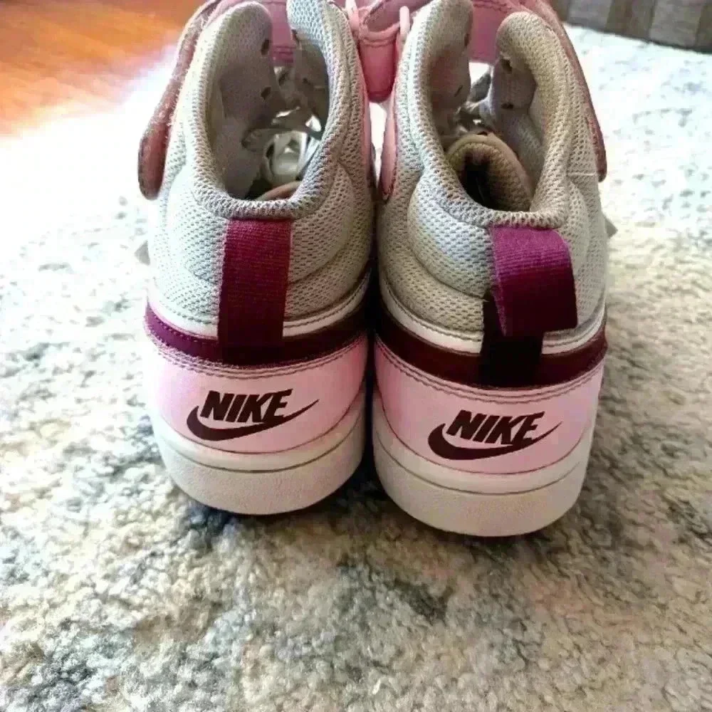 Nike Youth Court Borough Mid 2 White, Pink, and Burgundy Sneaker 4.5 Y